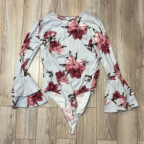 Tops - Flower Body Suit